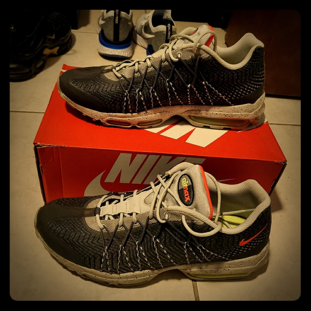 Cross Triner shoe